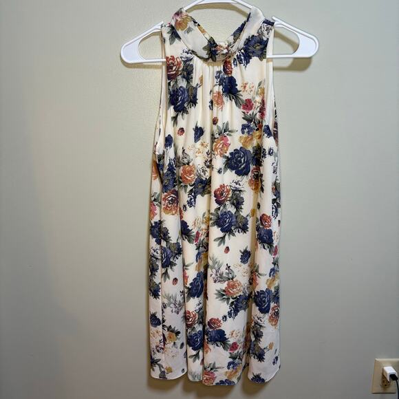 Soprano White Floral Sleeveless Halter Neck Keyhole Small Flowy Flare Mini Dress - Picture 1 of 8